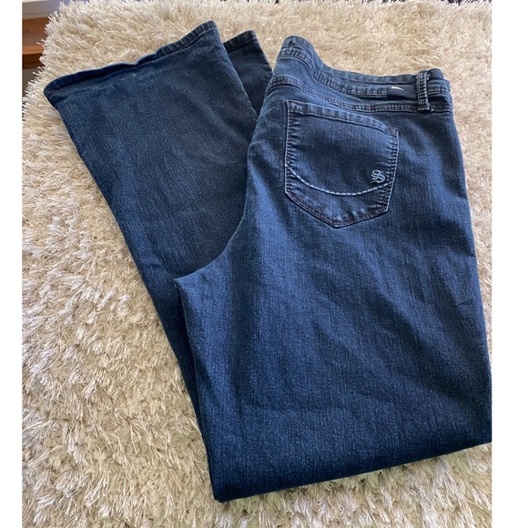 size 22 bootcut jeans